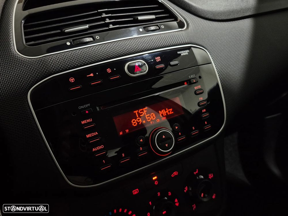 Fiat Punto 1.2 Lounge S&S - 12