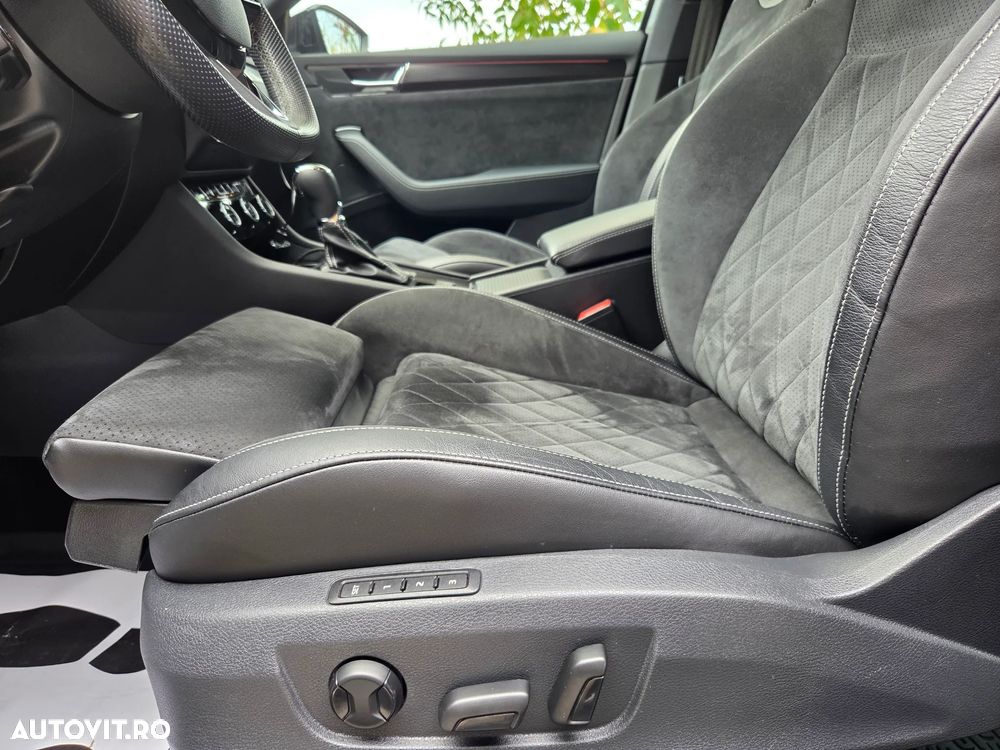 Skoda Superb 2.0 TDI DSG 4X4 Sportline - 25