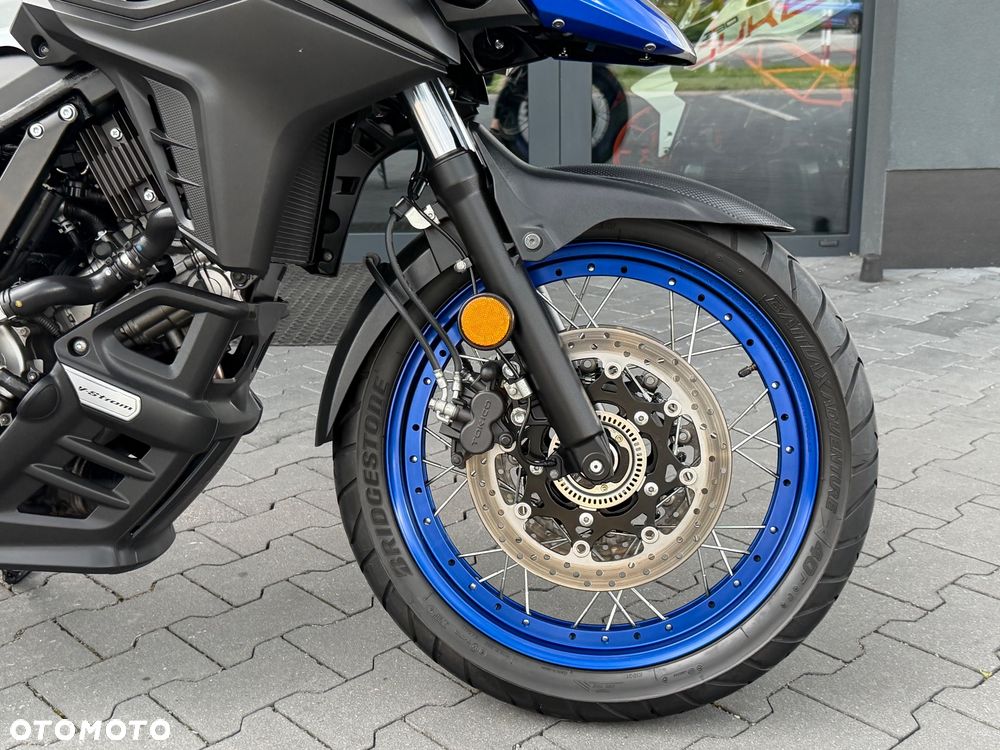 Suzuki V-STROM - 9
