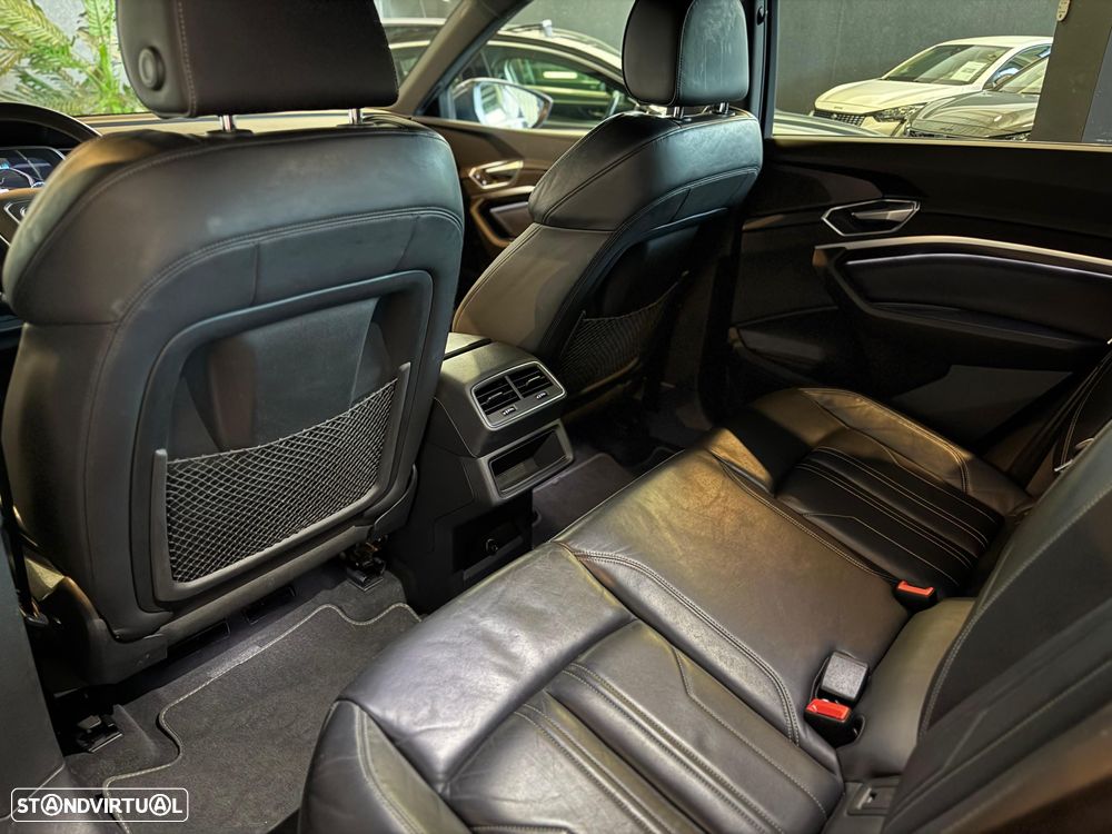 Audi e-tron Sportback 55 quattro S line - 48