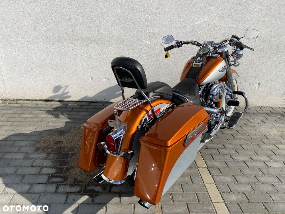 Harley-Davidson Softail Deluxe - 4