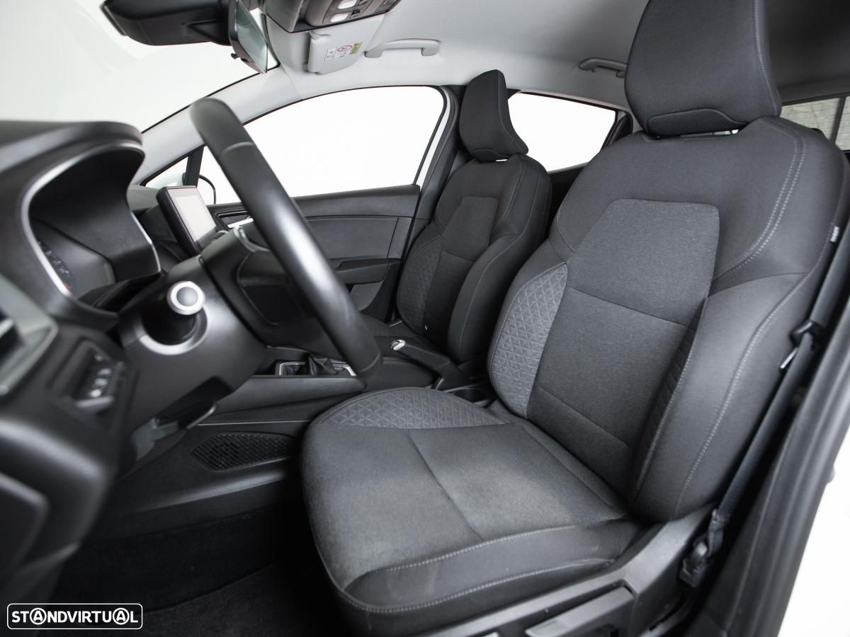 Renault Clio 1.5 Blue dCi Intens - 8