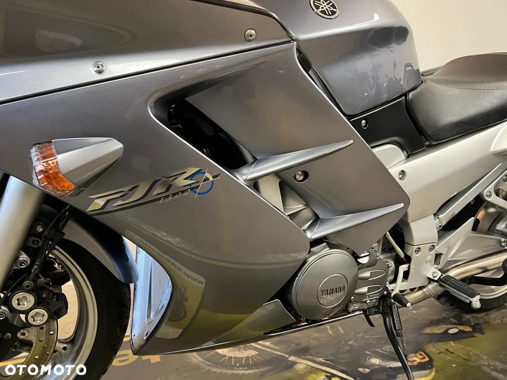 Yamaha FJR - 22