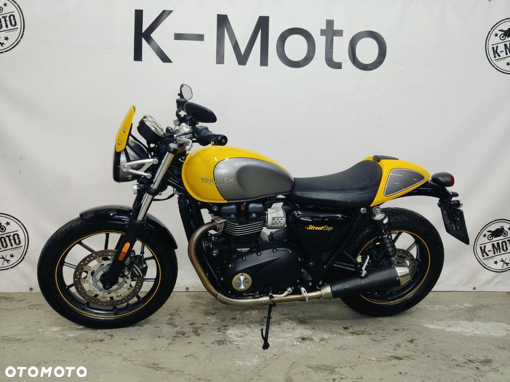 Triumph Street Twin - 19