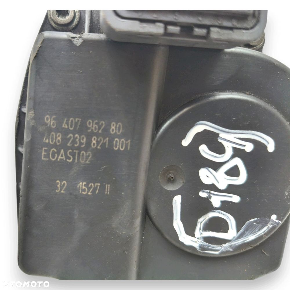 PRZEPUSTNICA Peugeot 407 307 2.0 16V 9640796280 408239821001 VDO - 5