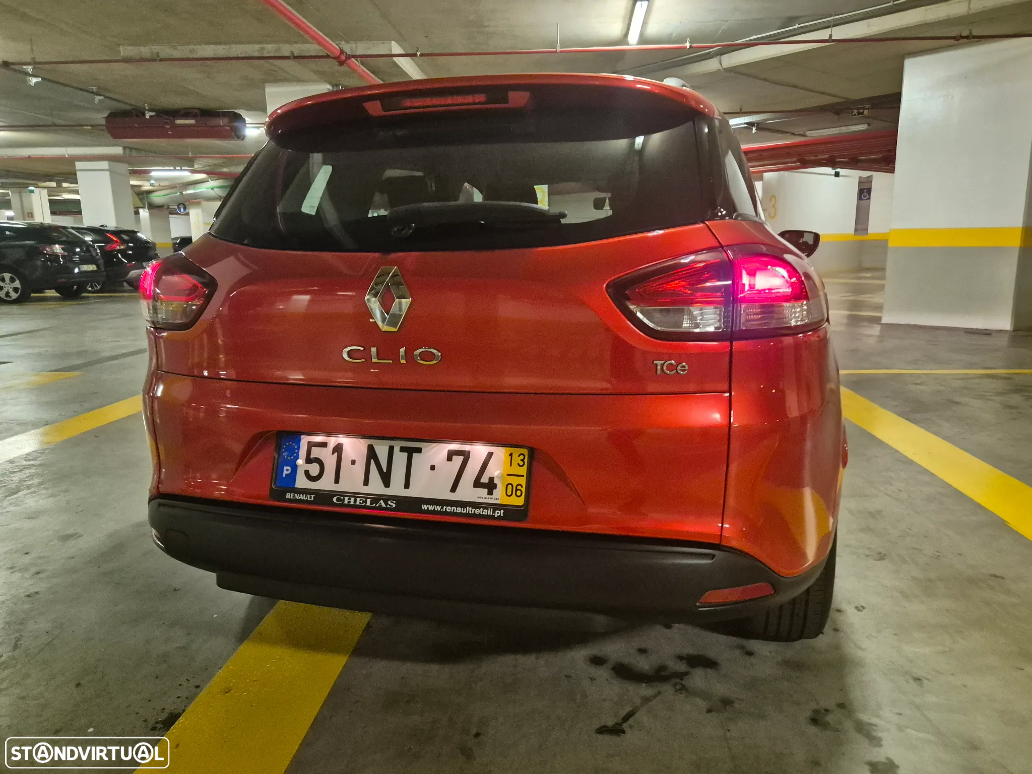 Renault Clio Sport Tourer 0.9 TCE Dynamique S - 12