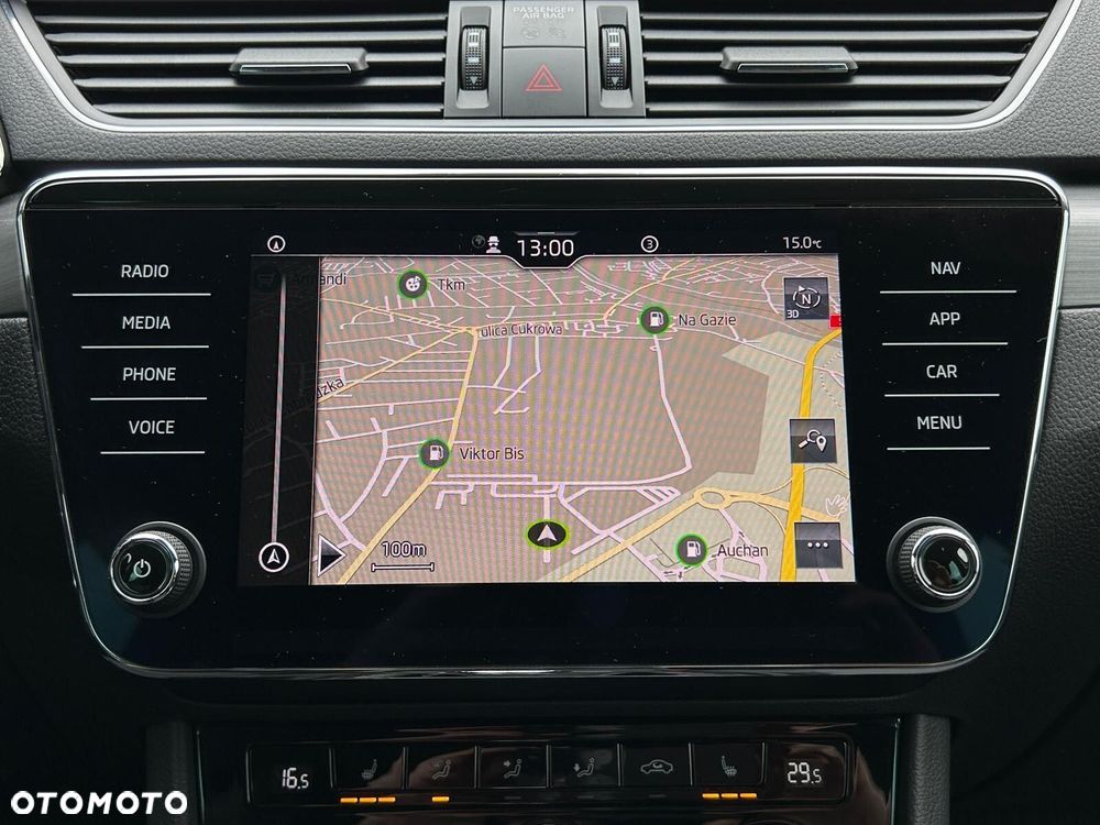 Skoda Superb 2.0 TSI Style DSG - 30