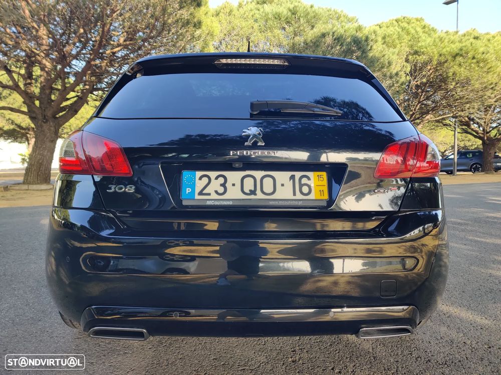 Peugeot 308 - 8