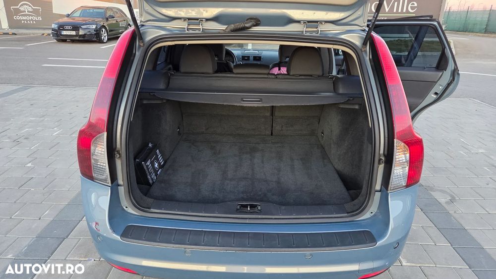 Volvo V50 1.6 D Momentum - 24