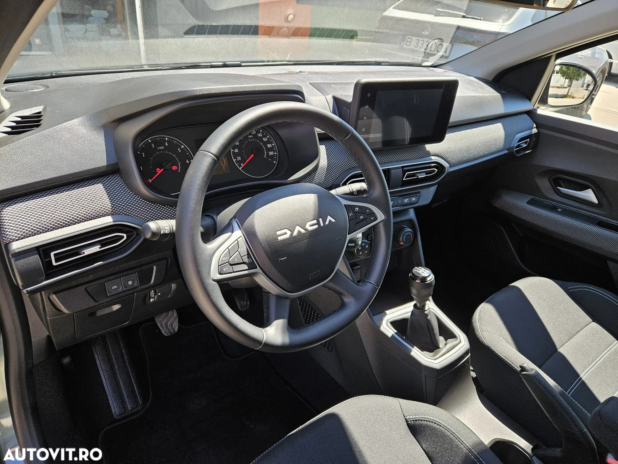 Dacia Sandero ECO-G 100 MT5 Expression - 14