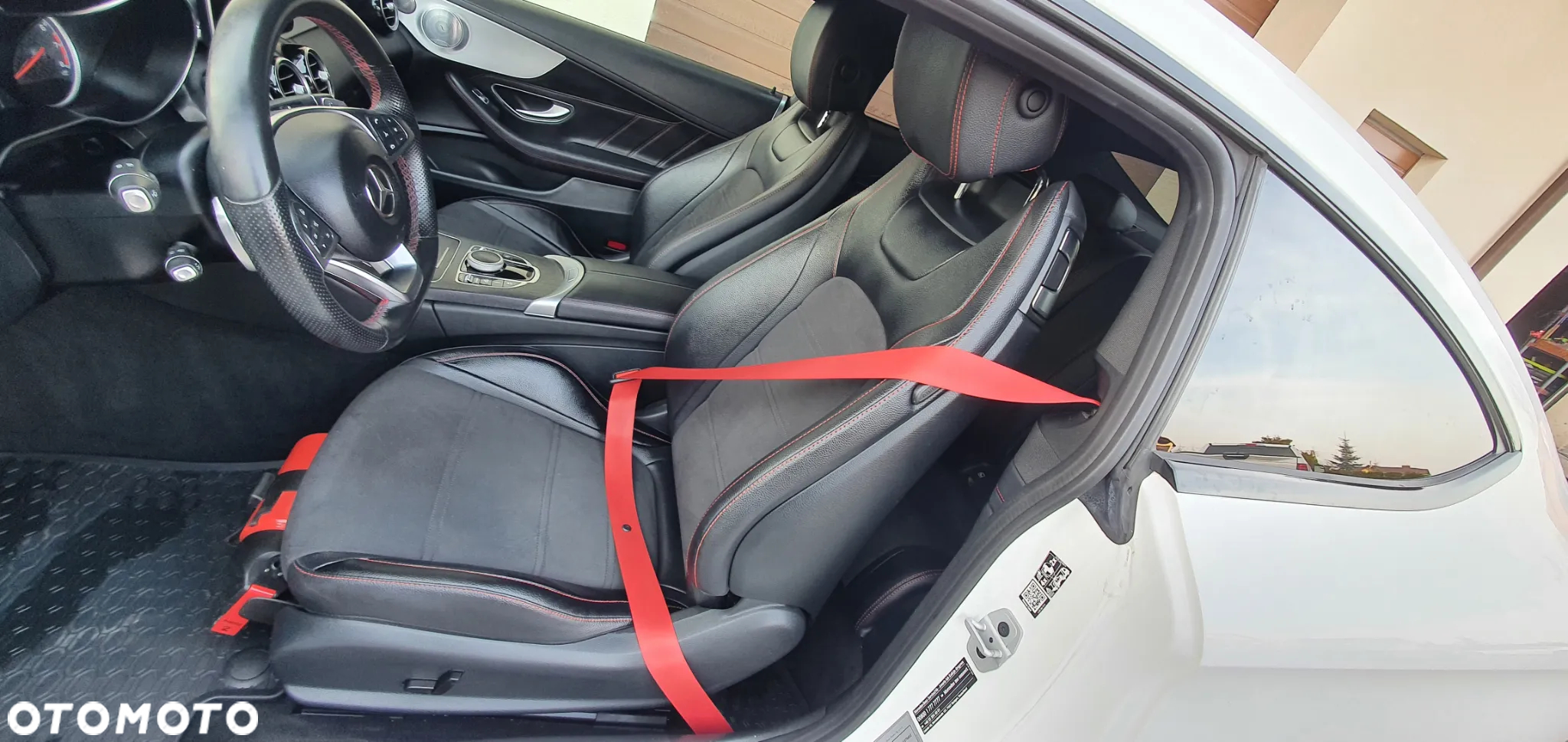 Mercedes-Benz Klasa C AMG 43 4-Matic - 14
