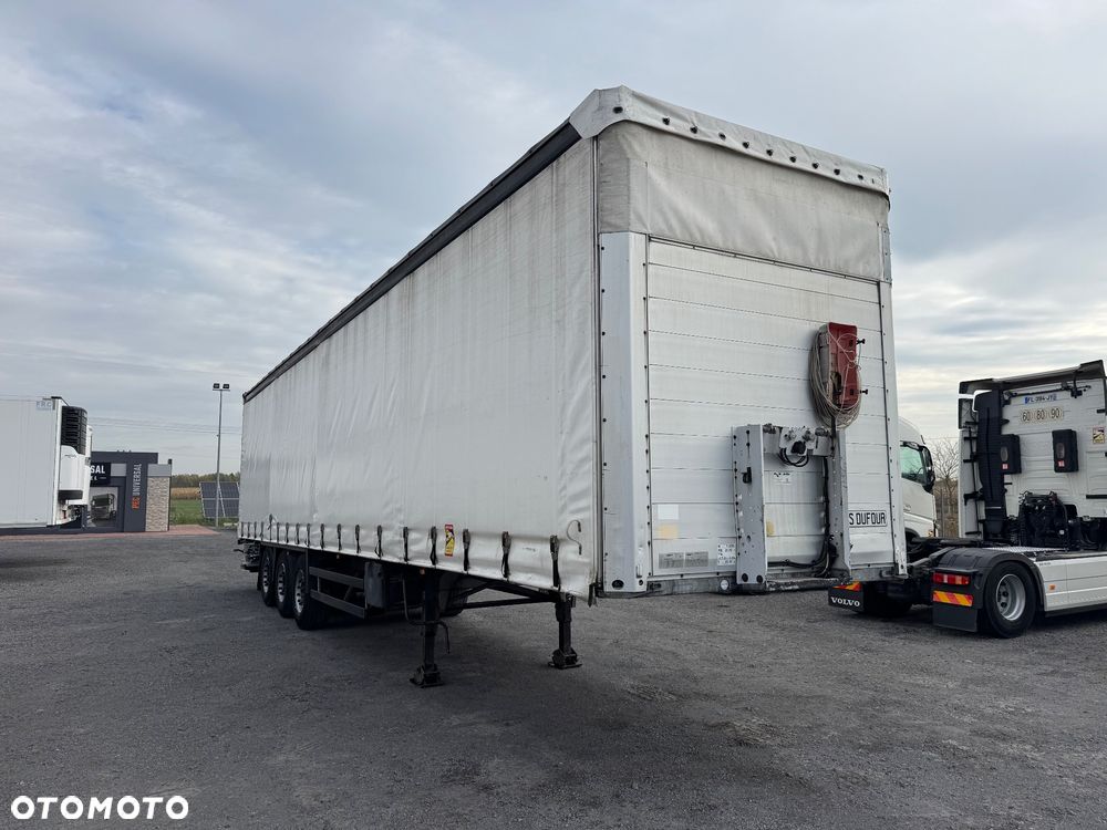 Schmitz Cargobull Standard / Rama Ocynk / 2 x Oś podnoszona / Z Francji