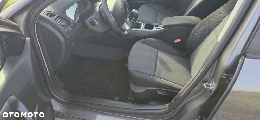 Renault Laguna 2.0 DCi Dynamique - 10