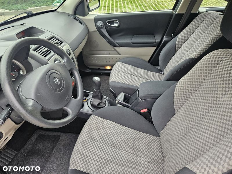 Renault Megane 1.6 16V Authentique - 7
