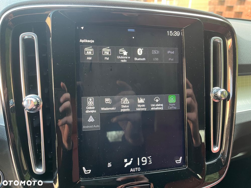Volvo XC 40 D3 Momentum Pro - 24