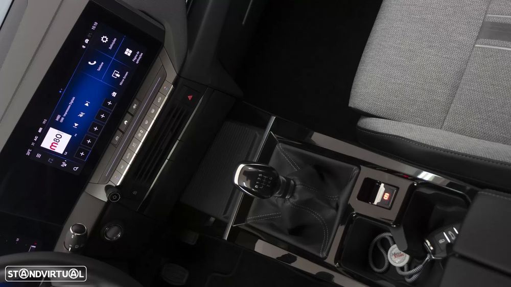 Opel Astra 1.2 T Elegance - 25