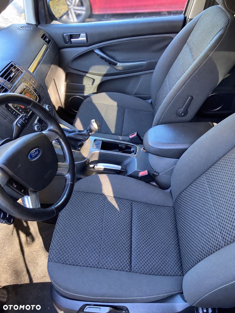 Ford C-Max 2008 photo 2
