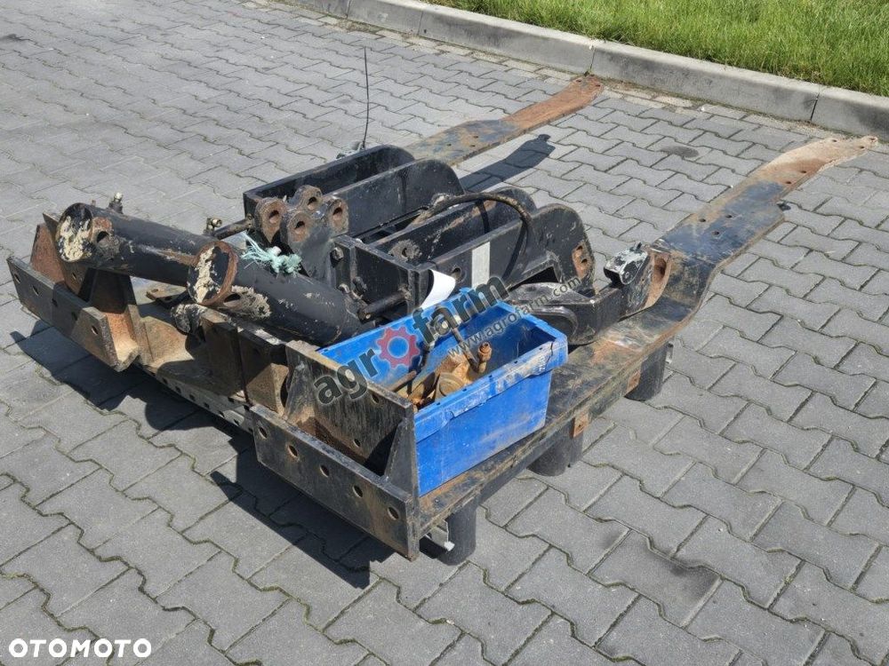 TUZ, przedni podnośnik, Same Titan 190 - 2