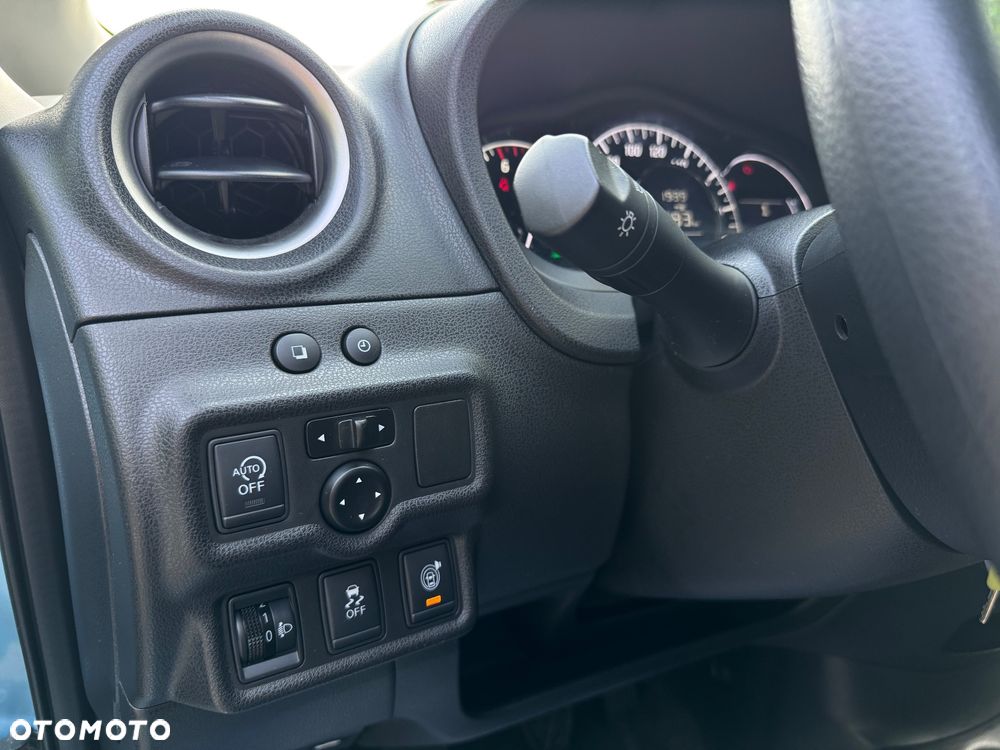 Nissan Note 1.2 Tekna EU6 - 13