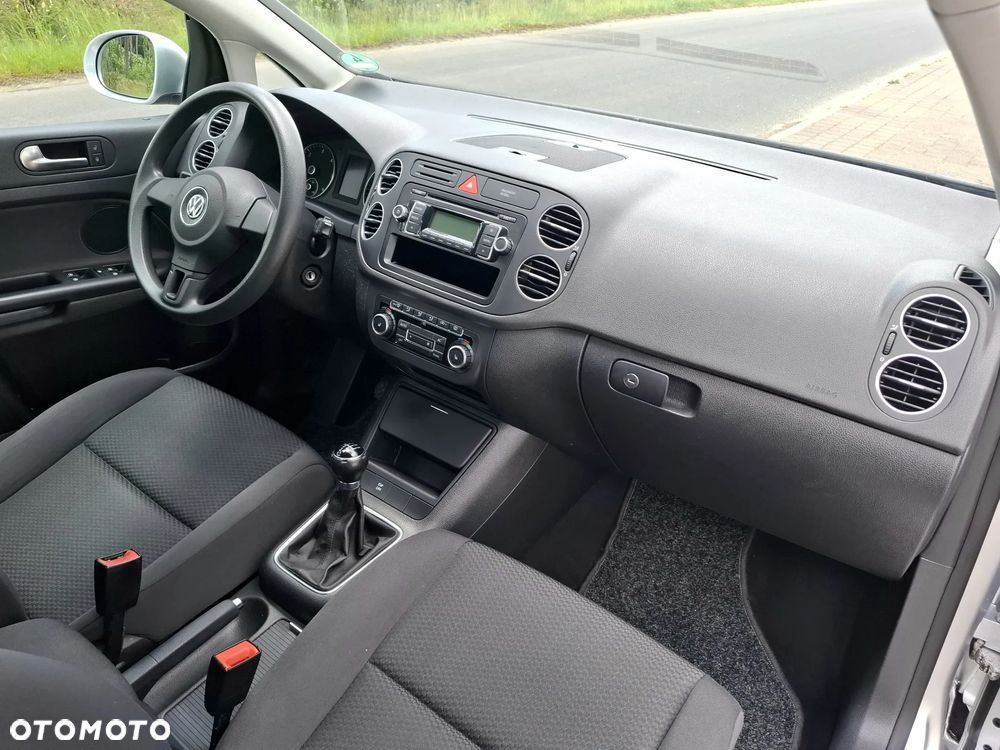 Volkswagen Golf Plus - 13