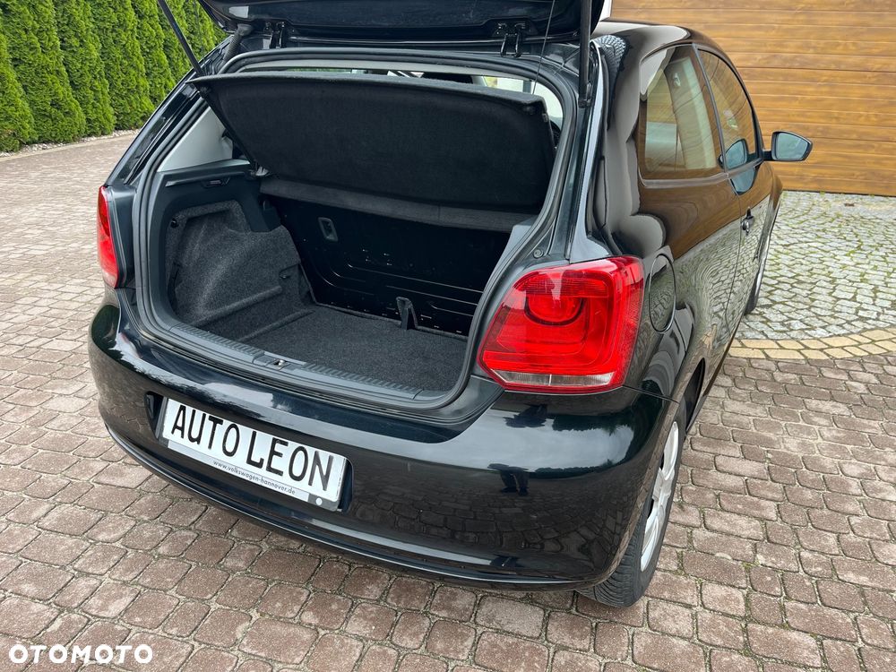 Volkswagen Polo - 32