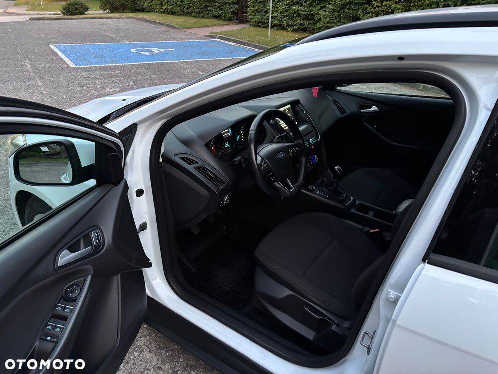 Ford Focus - 6