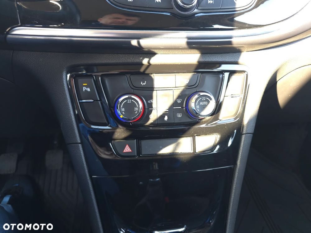 Opel Mokka X 1.4 T Enjoy S&S - 29