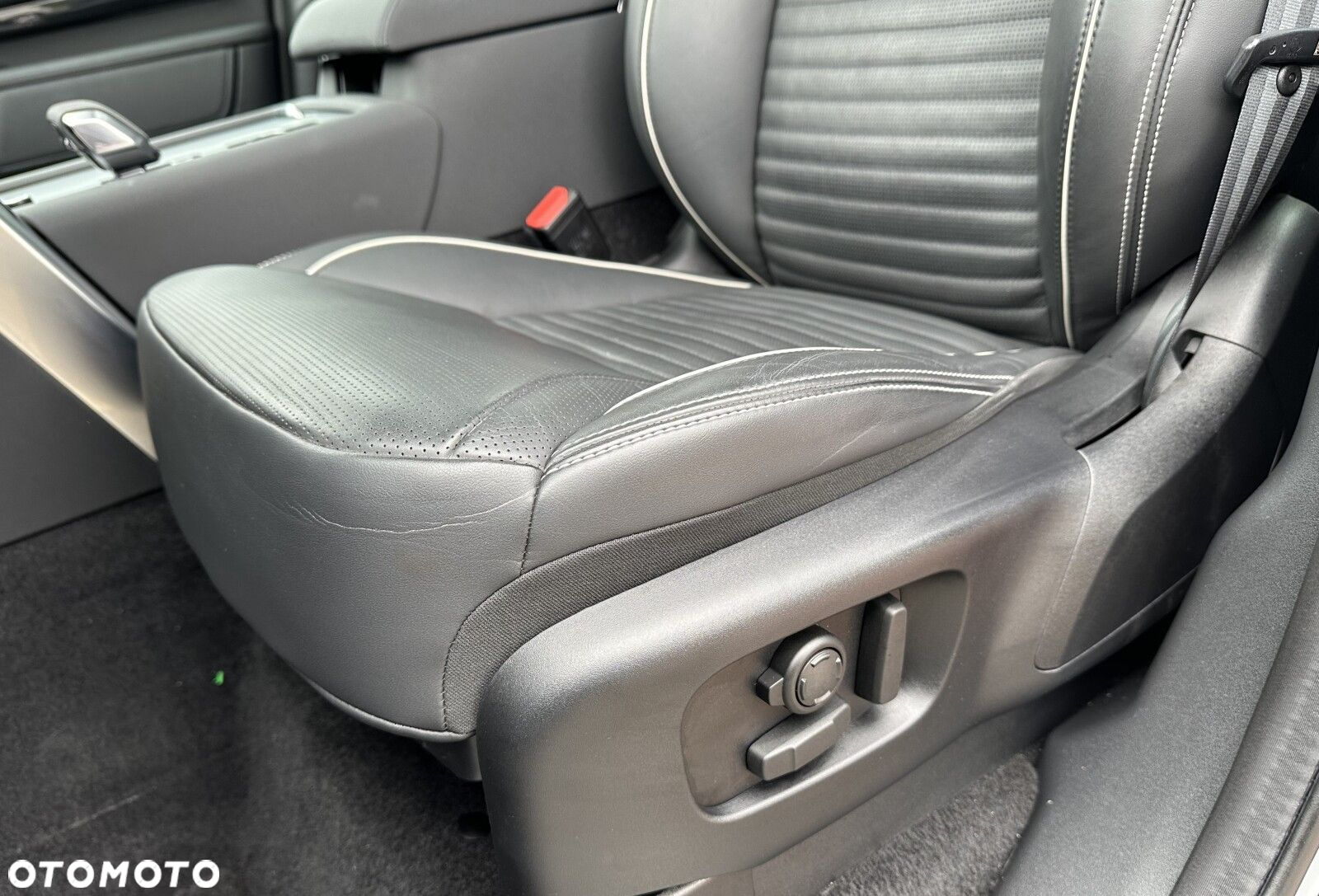 Land Rover Discovery - 10