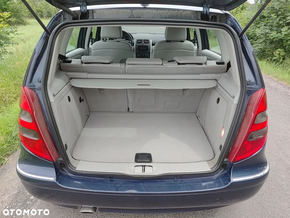Mercedes-Benz Klasa A 170 BlueEFFICIENCY Avantgarde - 10