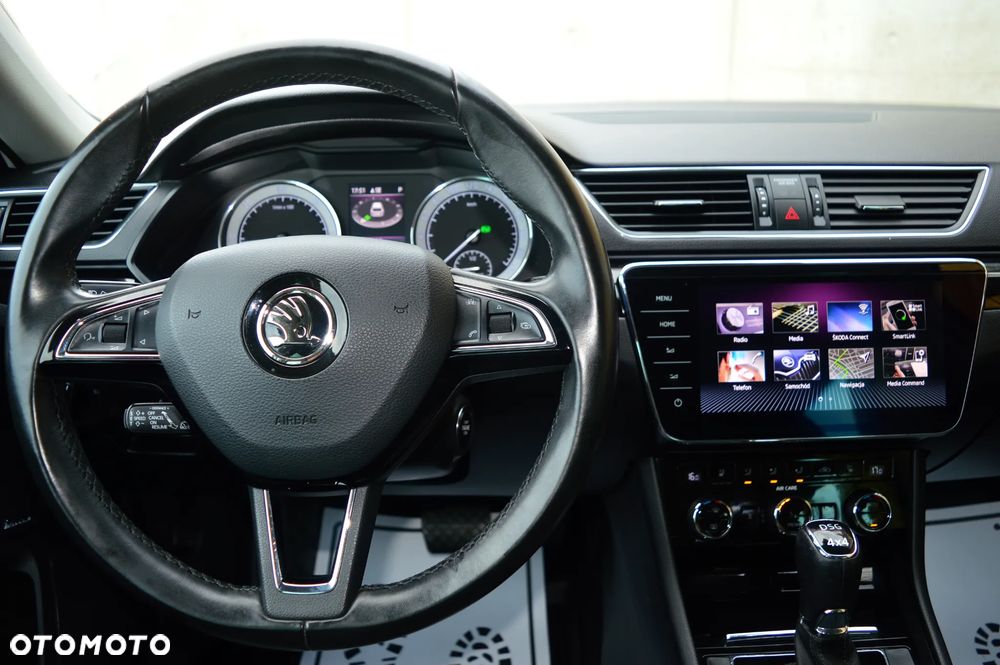 Skoda Superb 2.0 TDI 4x4 DSG L&K - 17