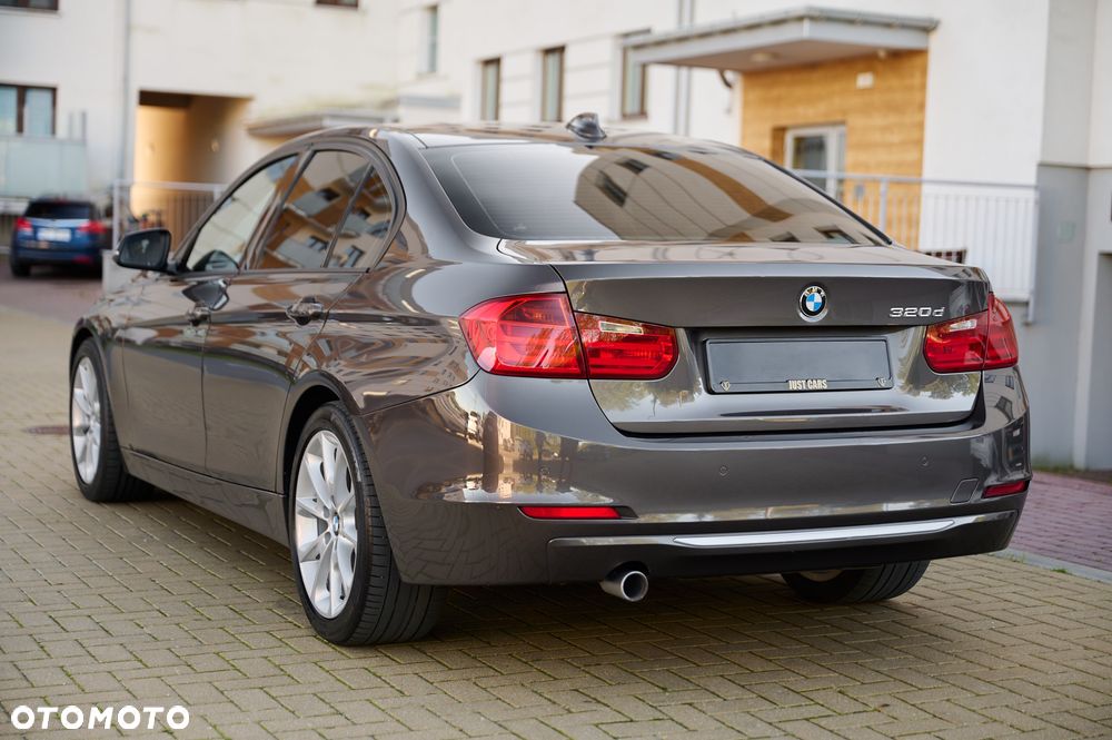 BMW Seria 3 - 10