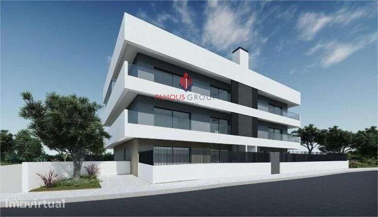 Apartamento T3 em Portimão com garagem Box e quintal - Grande imagem: 2/13