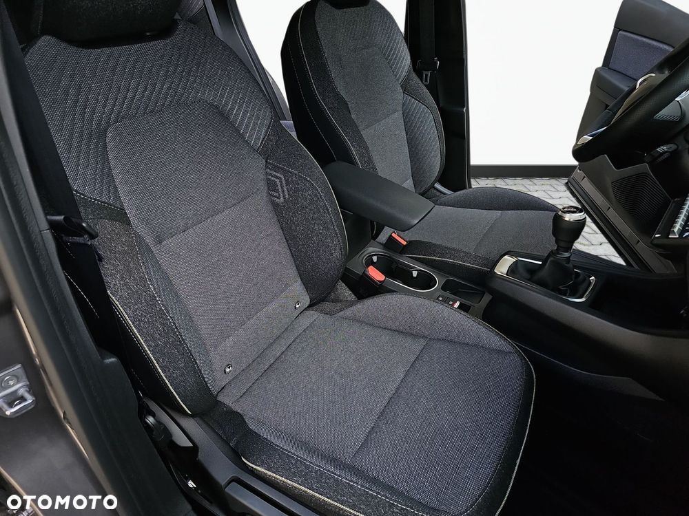 Renault Captur - 32