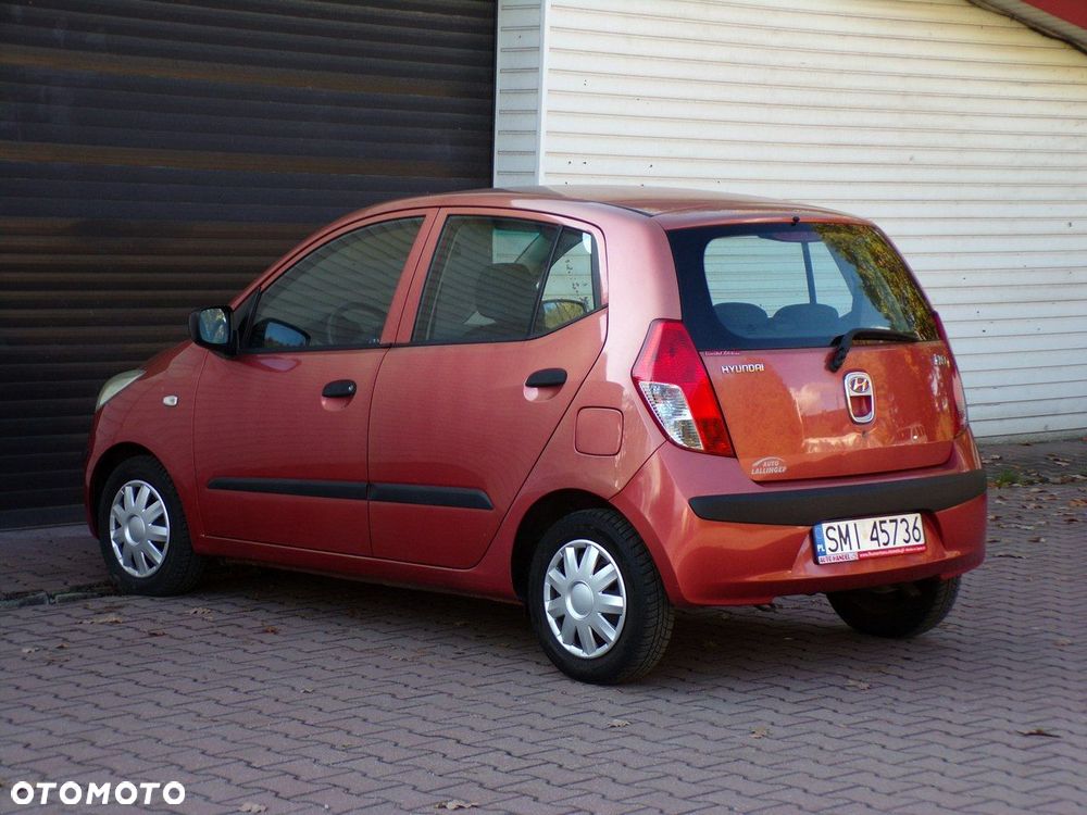 Hyundai i10 - 10