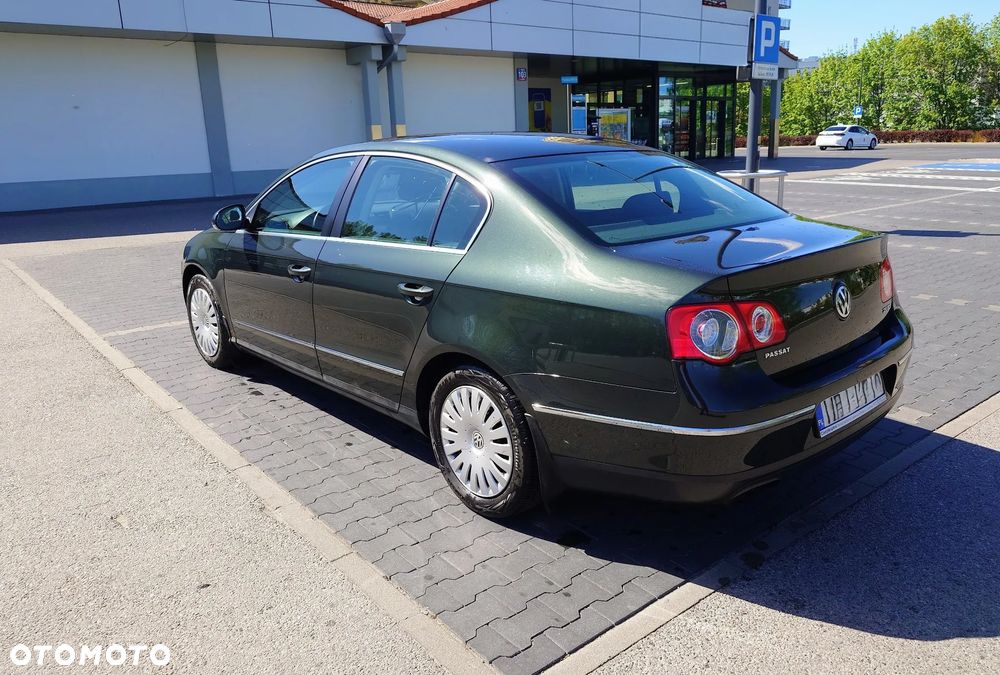 Volkswagen Passat 2.0 TDI DPF Comfortline - 6