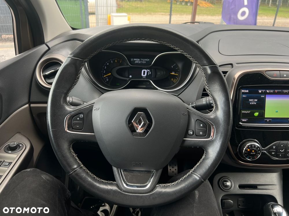 Renault Captur - 28