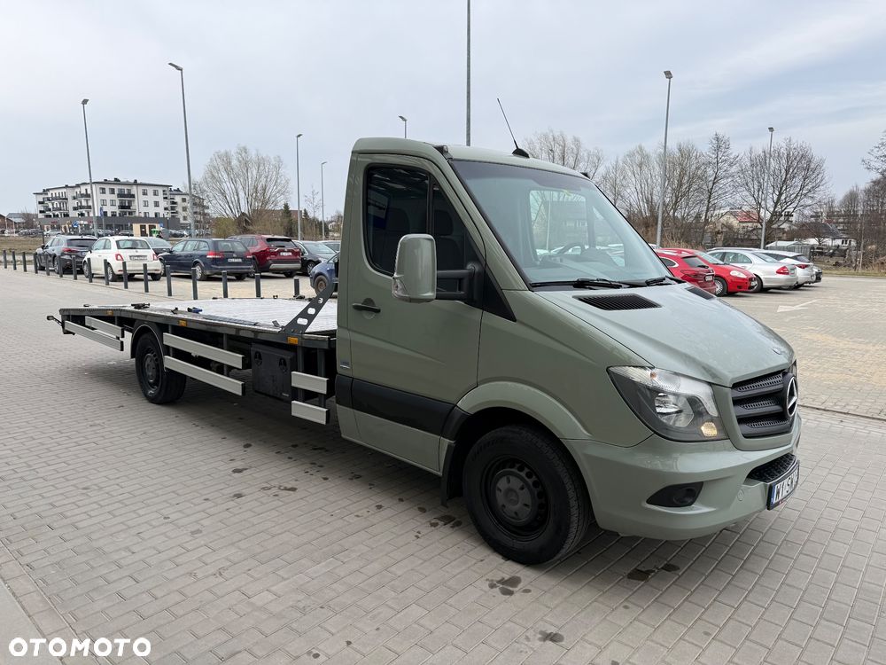 Mercedes-Benz Sprinter - 16