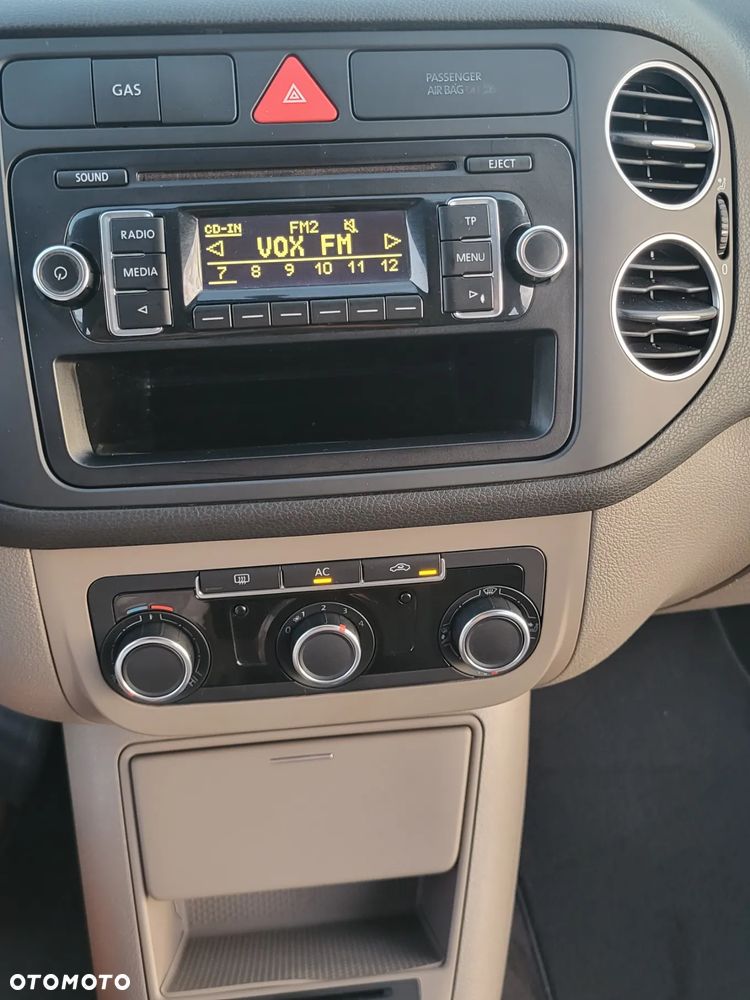 Volkswagen Golf Plus 1.6 Comfortline - 10