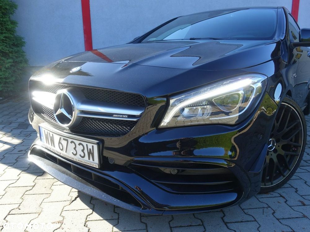 Mercedes-Benz CLA AMG 45 4Matic AMG Speedshift DCT 7G AMG Night Edition - 3