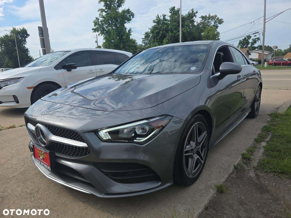 Mercedes-Benz CLA 250 4Matic 7G-DCT AMG Line - 1