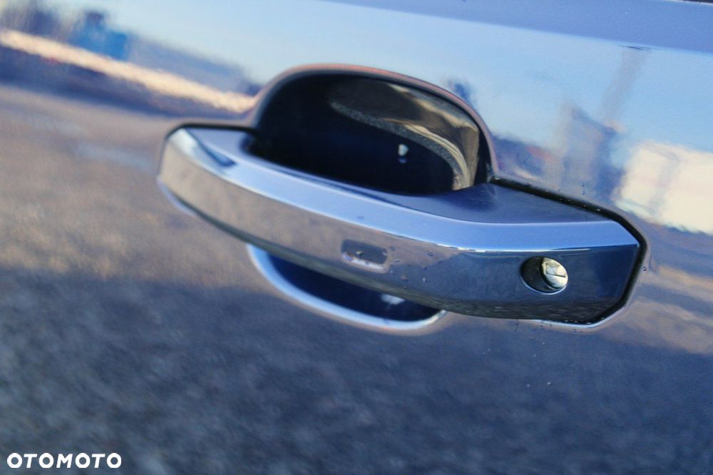 Audi A4 Limousine - 14