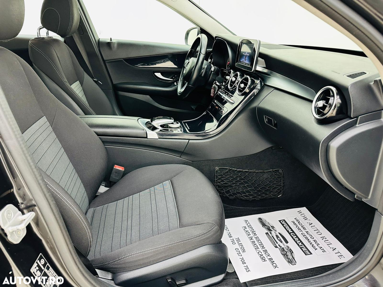 Mercedes-Benz C - 23