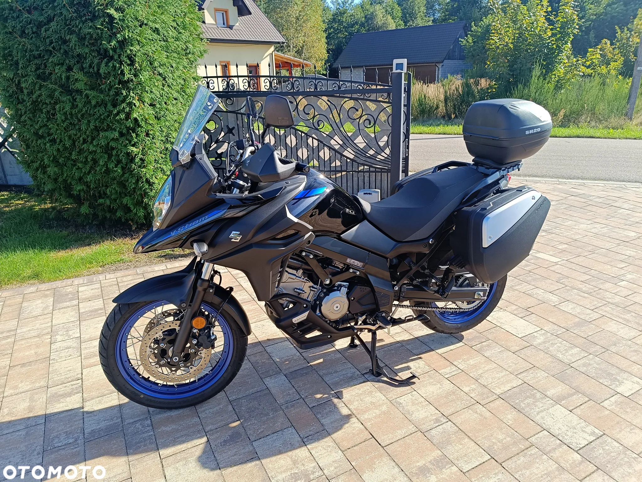 Suzuki V-STROM - 3