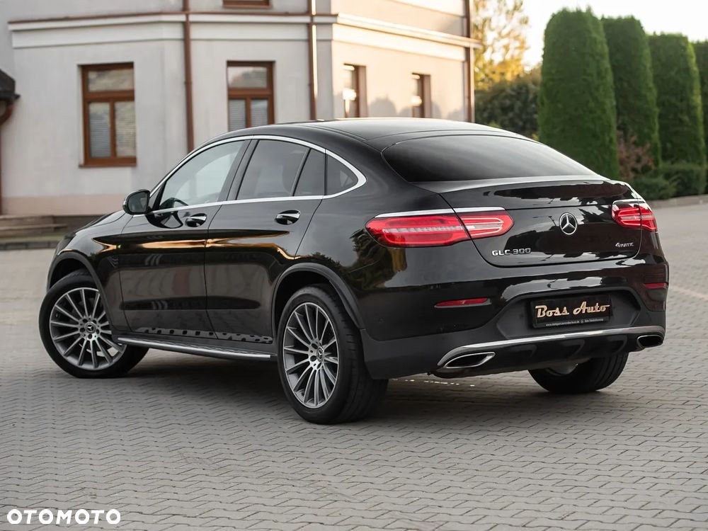 Mercedes-Benz GLC 300 4-Matic - 9