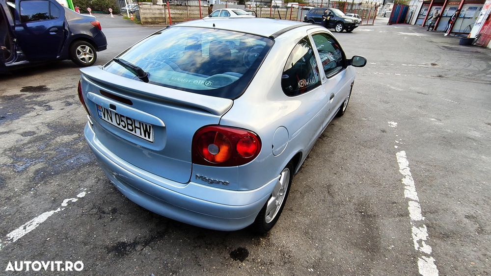 Renault Megane - 7