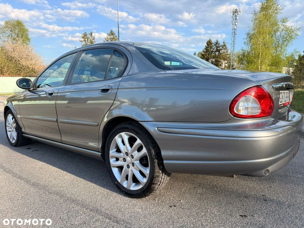 Jaguar X-Type 2.0 D Executive - 7