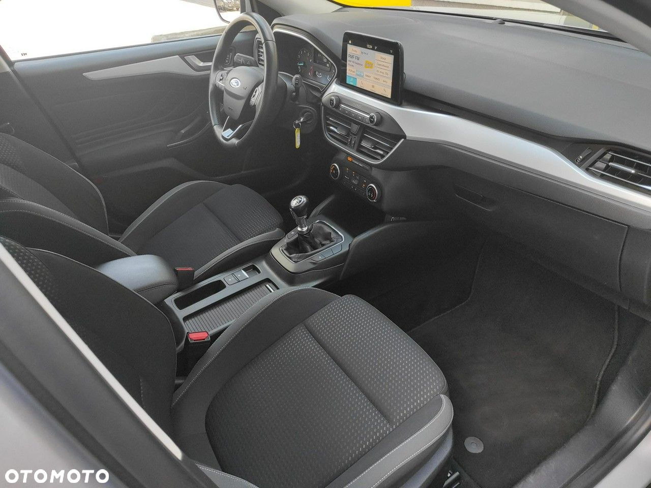 Ford Focus 1.0 EcoBoost Trend Edition - 24