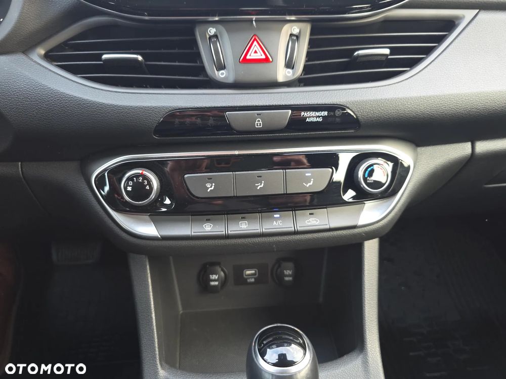 Hyundai i30 1.0 T-GDI Modern DCT - 16