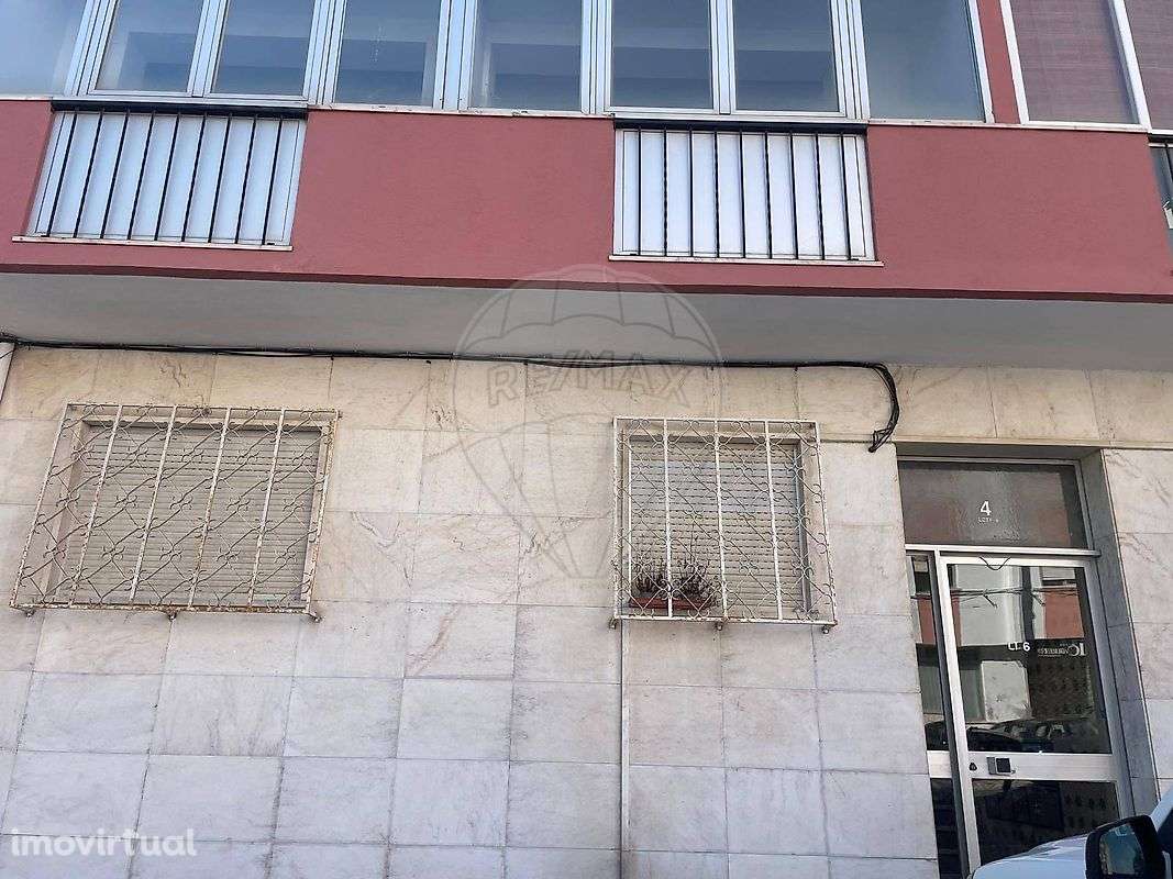 Apartamento T1 para venda - Grande imagem: 2/6