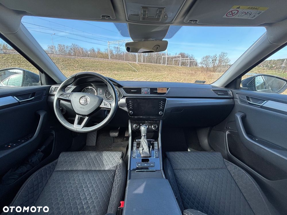 Skoda Superb 2.0 TDI 4x4 Style DSG - 5